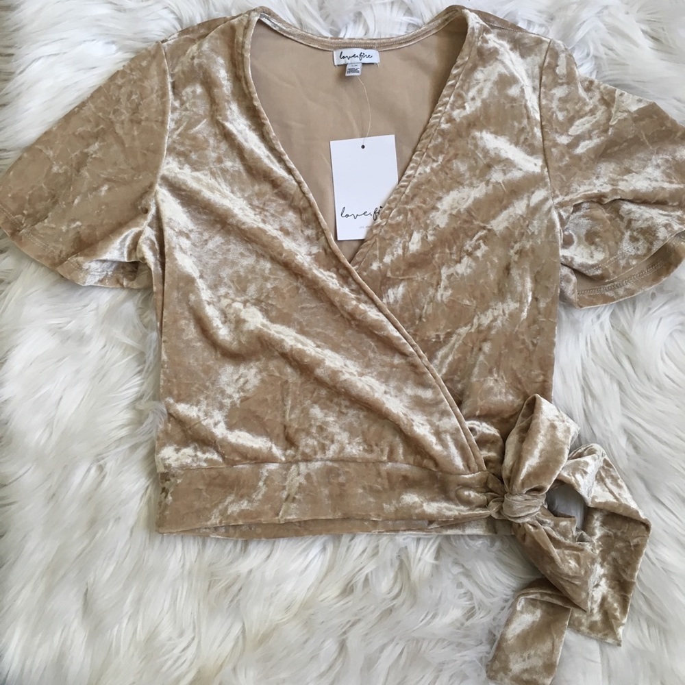 WRAP CROPPED SHIRT